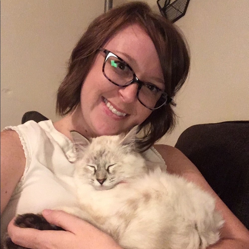Meet your Posher, Becky